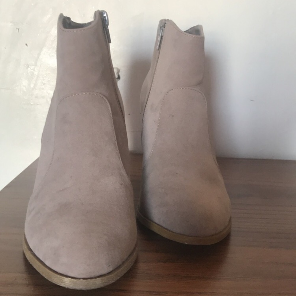 Fringe Booties ✨ - Picture 3 of 3